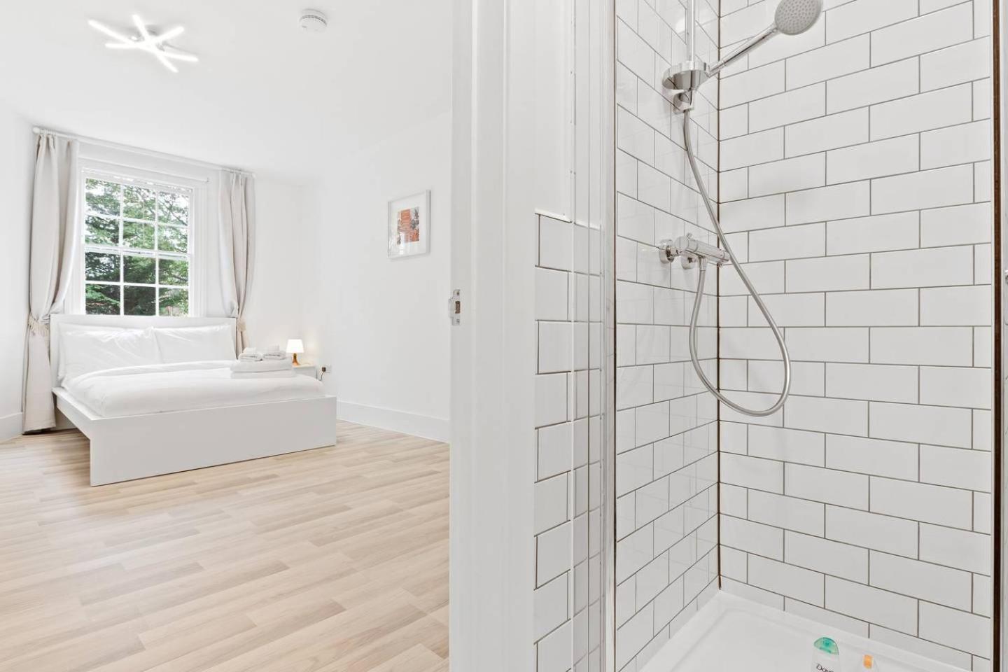 Airy Spacious 1 Bedroom Aprtment With Garden In Brixton Londen Buitenkant foto